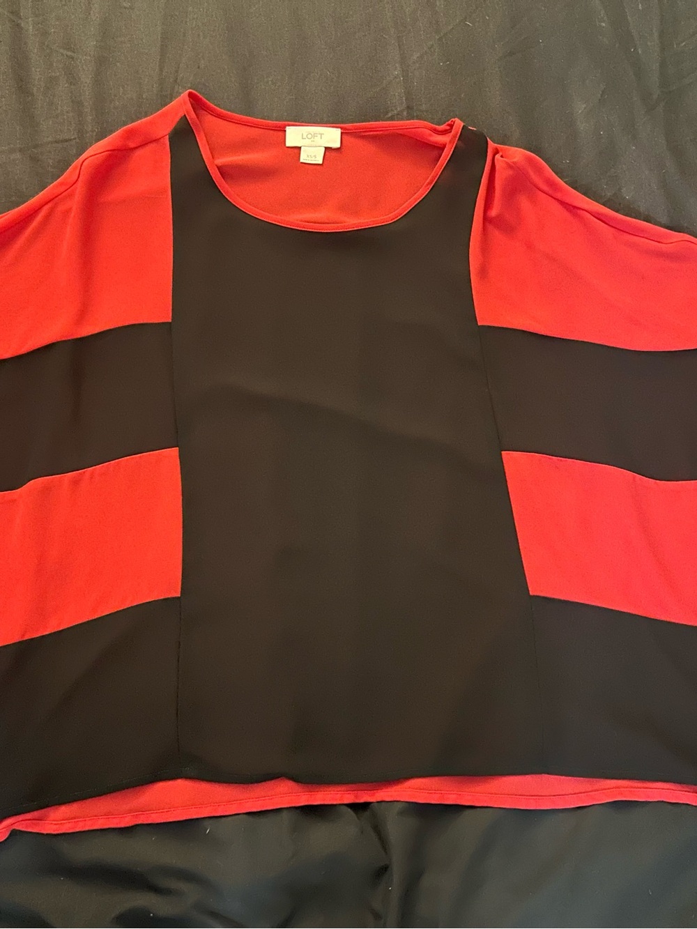 LOFT Red and Black Paneled Women's Tunic Top
